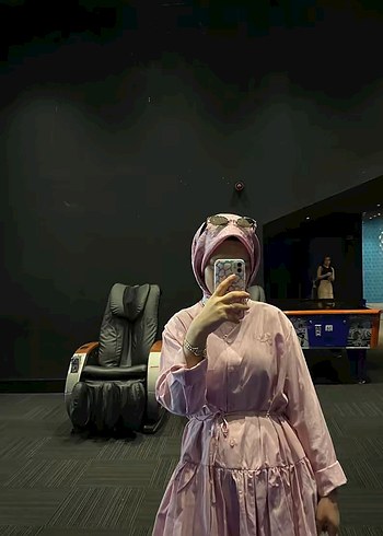 Pembe Şeffaf Uzun Tül Elbise