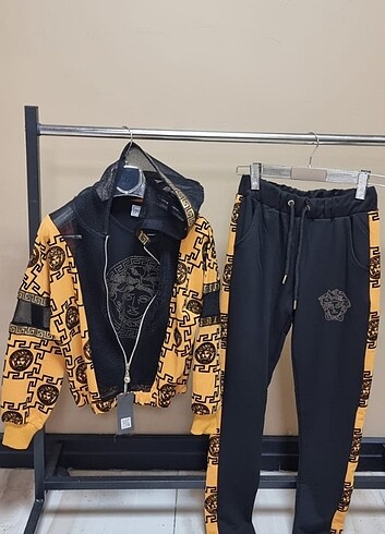 Üçlü Versace eşofman takımı 