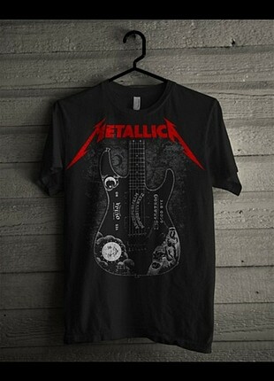 Metallica Grup Tişörtü ????