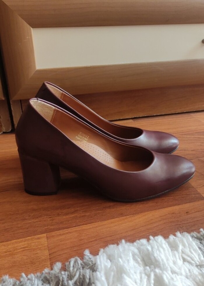 Kalın topuk ayakkabı  - Görsel 2