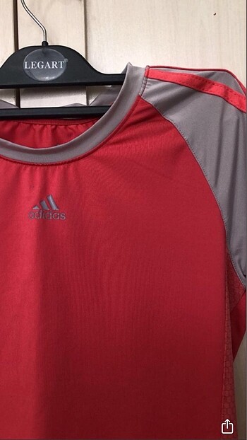 Orijinal Adidas spor üstü