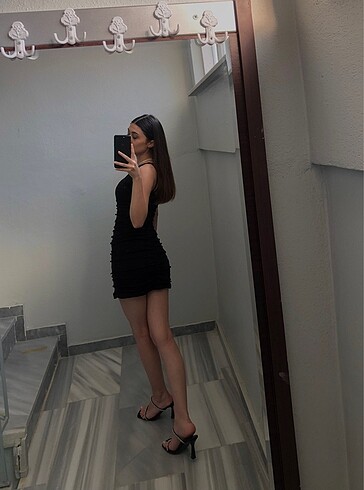 Zara siyah mini elbise