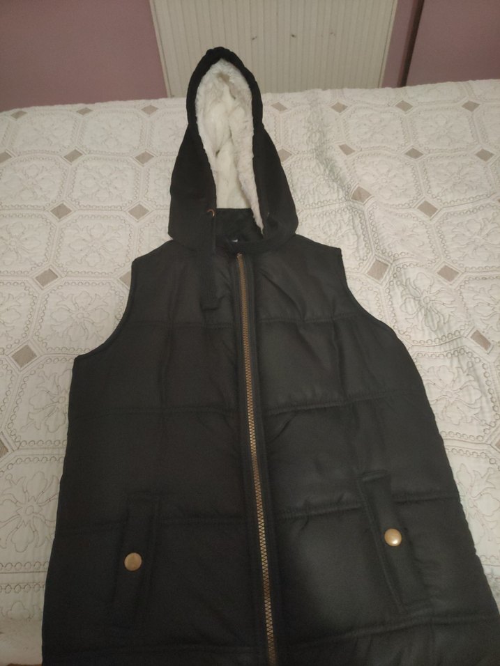 Siyah, Fermuarlı, Yüksek Yakalı Kadın Yelek - Görsel 4