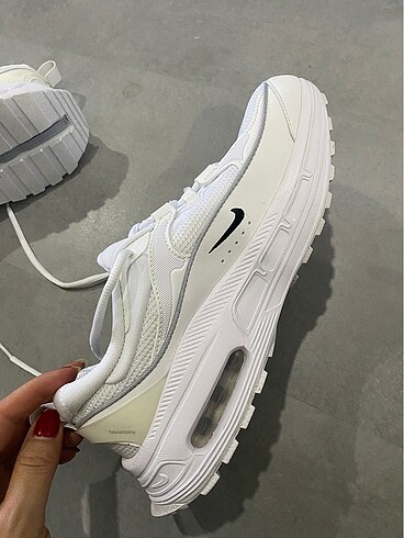 40 Beden Nike Air Max Bliss