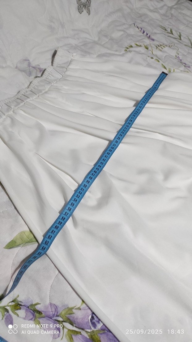 Beyaz etek - Görsel 3