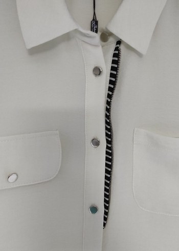 Düğmeli Beyaz Uzun Kadın Tunik - Görsel 4