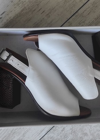 Beyaz Dolgu Topuklu Kadın Sandalet - Görsel 7