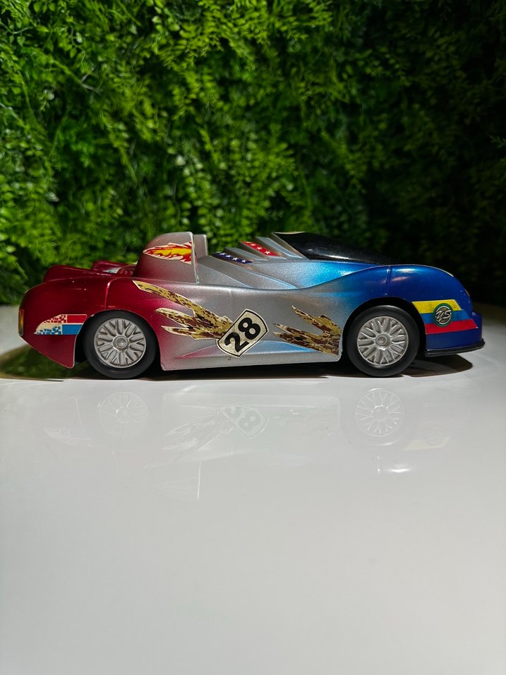 Vintage Plastik Antika Oyuncak Araba - Görsel 2