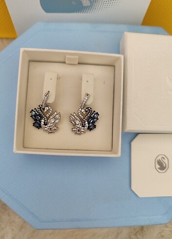 Swarovski Siyah Beyaz Swan Küpe