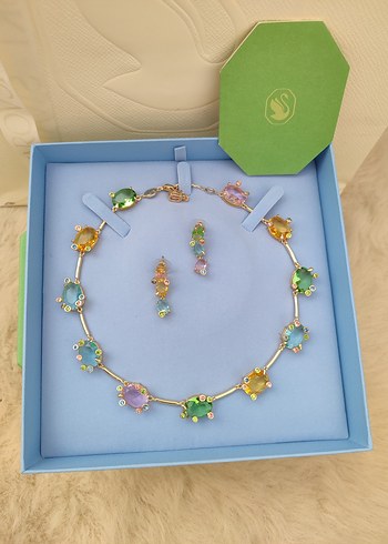  Beden çeşitli Renk Swarovski Gema Kolye