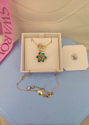  Beden Swarovski İdyllia Kolye