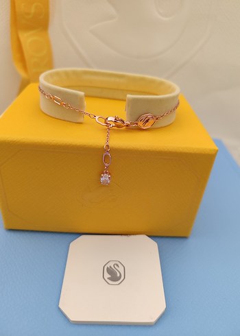 Beden altın Renk Swarovski İdyllia Bileklik