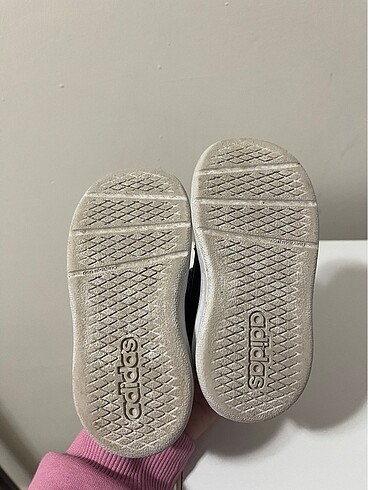 21 Beden lacivert Renk Adidas spor ayakkabı bebek