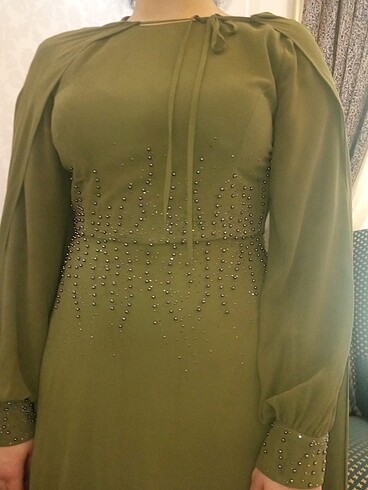 Yeşil pelerinli abiye - Görsel 6