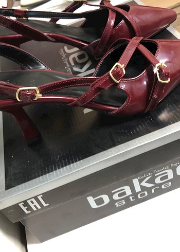 Diğer Bordo Rugan Tokalı Topuklu Ayakkabı-146