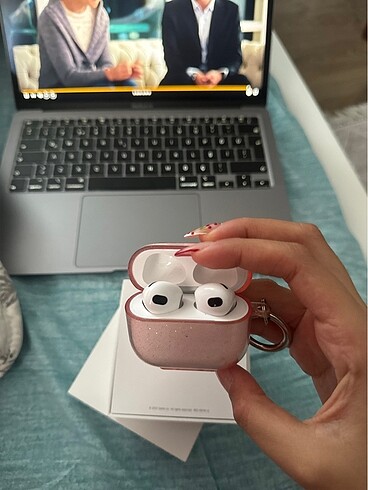 Apple AirPods 3