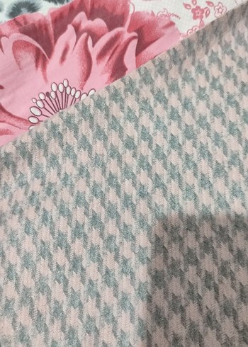 Gri Pileli Kadın Şal - Görsel 5