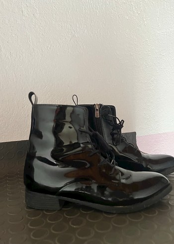 36 Beden Siyah Rugan Kadın Stiletto Bot