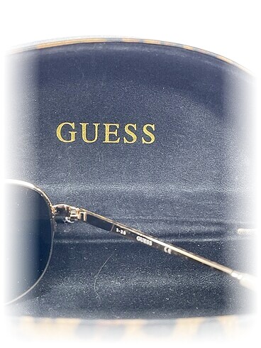 Guess Gözlük %70 İndirimli. - Görsel 3