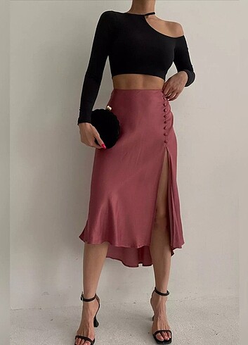 s Beden ZARA model saten yırtmaçlı etek