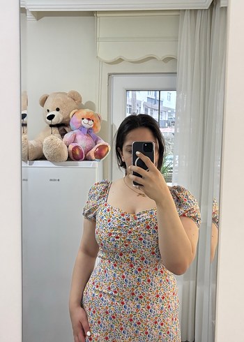 Çiçekli elbise midi boy - Görsel 3