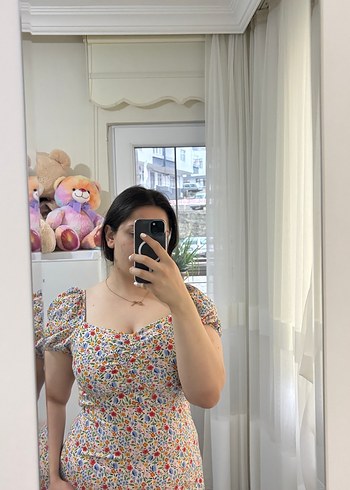 Çiçekli elbise midi boy - Görsel 2