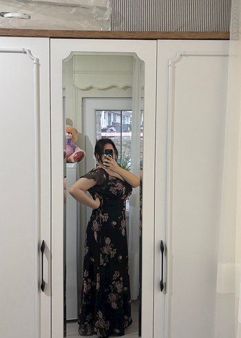 Siyah Çiçekli Straplez uzun boy Elbise - Görsel 5