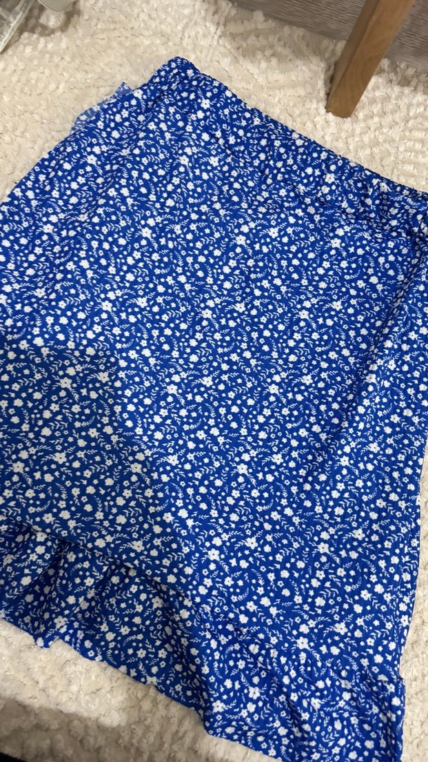 Mavi Çiçek Desenli Kadın Mini Etek - Görsel 2