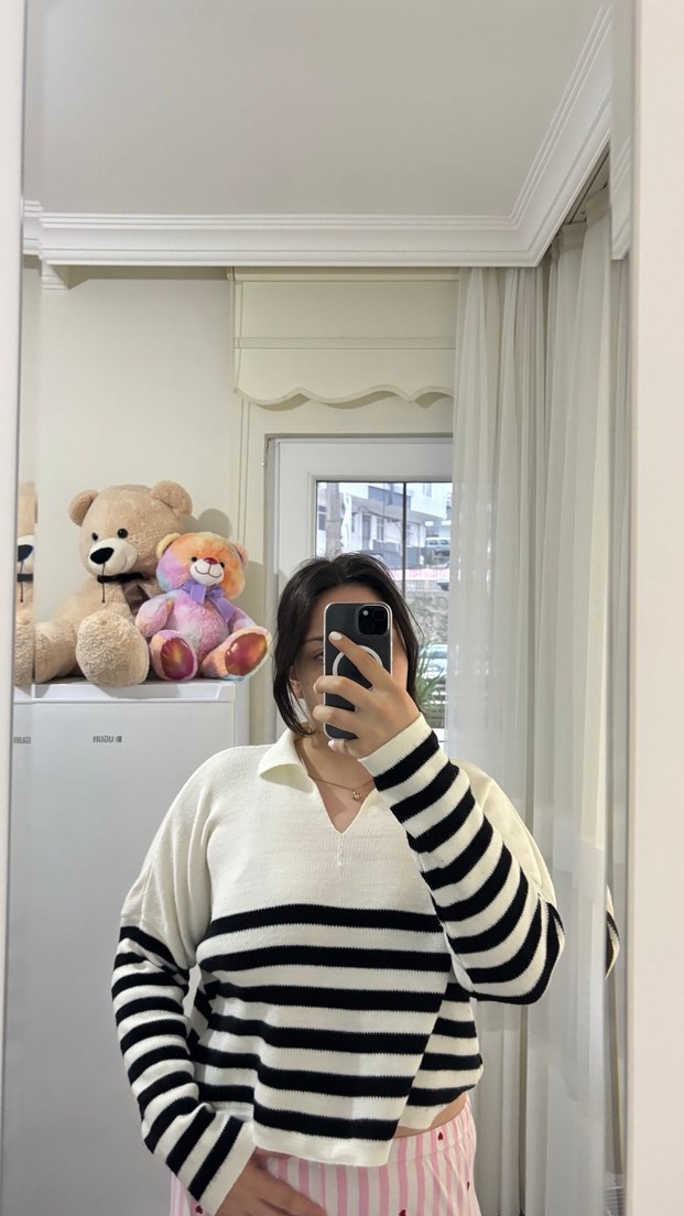 Çizgili Beyaz Triko Kadın Kazak - Görsel 4