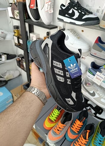Adidas sftm 001