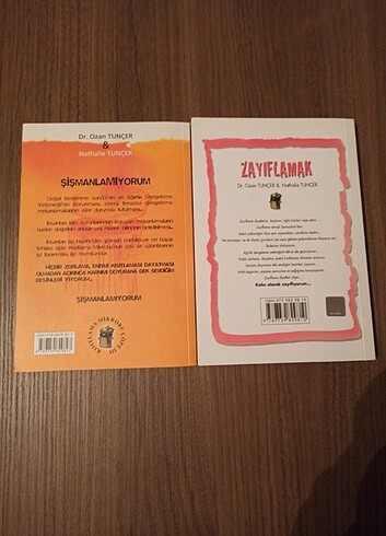  İki kitap birlikte 