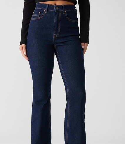 Stradivarius D74 SLİM FİT İSPANYOL PAÇA JEAN