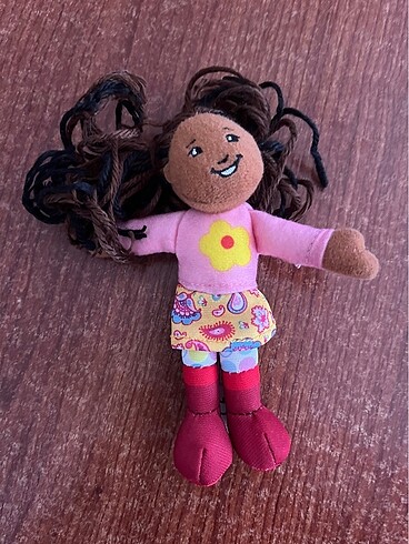 GROOVY GİRLS AFRO BEZ BEBEK.