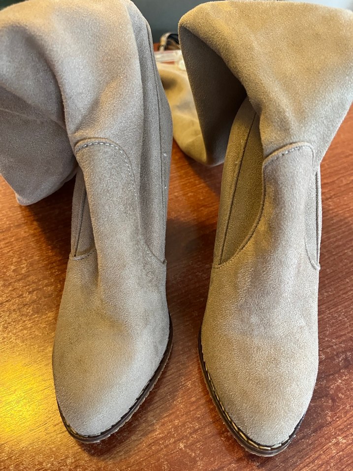 Püsküllü Süet Dizüstü Topuklu Çizme - Görsel 4