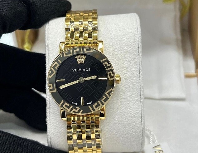 VERSACE BAYAN SAAT