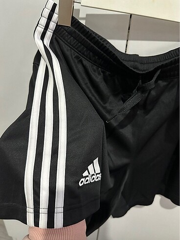 s Beden ADIDAS ŞORT