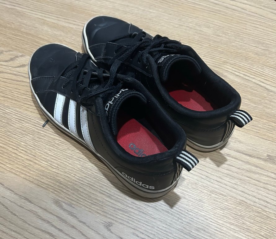 Siyah Adidas Erkek Spor Ayakkabı - Görsel 2