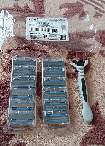 PASLANMAZ ÇELİK 6 BIÇAKLI TIRAŞ SETİ  - Görsel 5