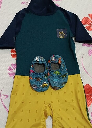 DECATHLON OLAİLAN UV KORUMALI ERKEK BEBEK  MAYO VE DENİZ AYAKKAB - Görsel 6