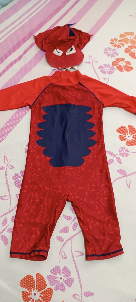 TU MARKA UV KORUMALI ERKEK ÇOCUK MAYO VE ŞAPKA - Görsel 2