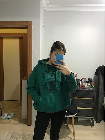Zümrüt yeşil sweatshirt