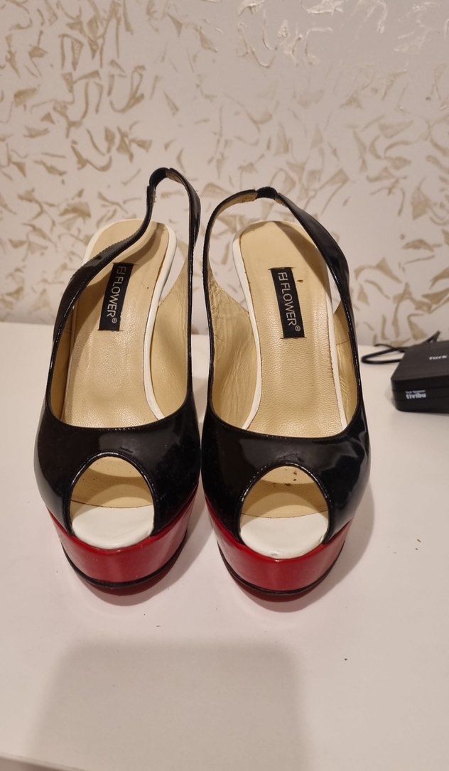 Parlak Kırmızı Siyah Modern Klasik Stiletto - Görsel 2