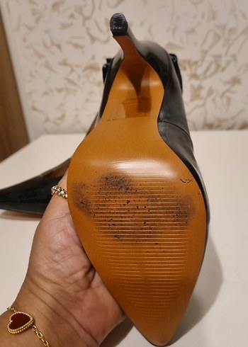 Klasik Siyah Rugan Tokalı Stiletto - Görsel 4