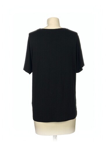 l Beden Diğer T-shirt %70 İndirimli.