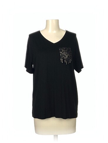 Diğer T-shirt %70 İndirimli.