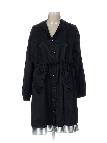 Diğer Trenchcoat %70 İndirimli.