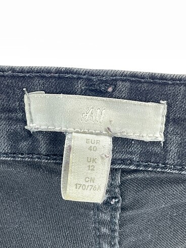 40 Beden siyah Renk H&M Jean / Kot %70 İndirimli.