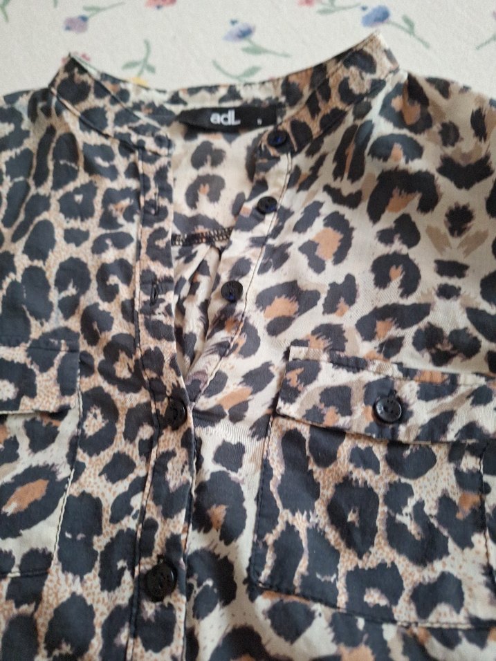 Leopar Desenli Kadın Uzun Kollu Gömlek - Görsel 2