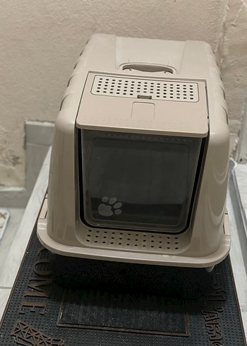 Bej ve Gri Kapalı Kedi Tuvalet Kabı - Görsel 2