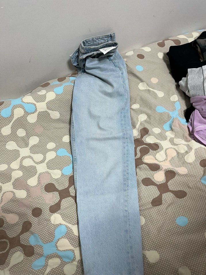 Bershka Düğmeli Mom Jean - Görsel 4